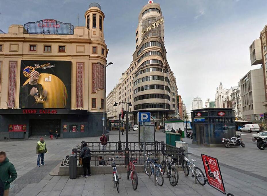 Apartments Plaza Callao Madrid Exterior foto