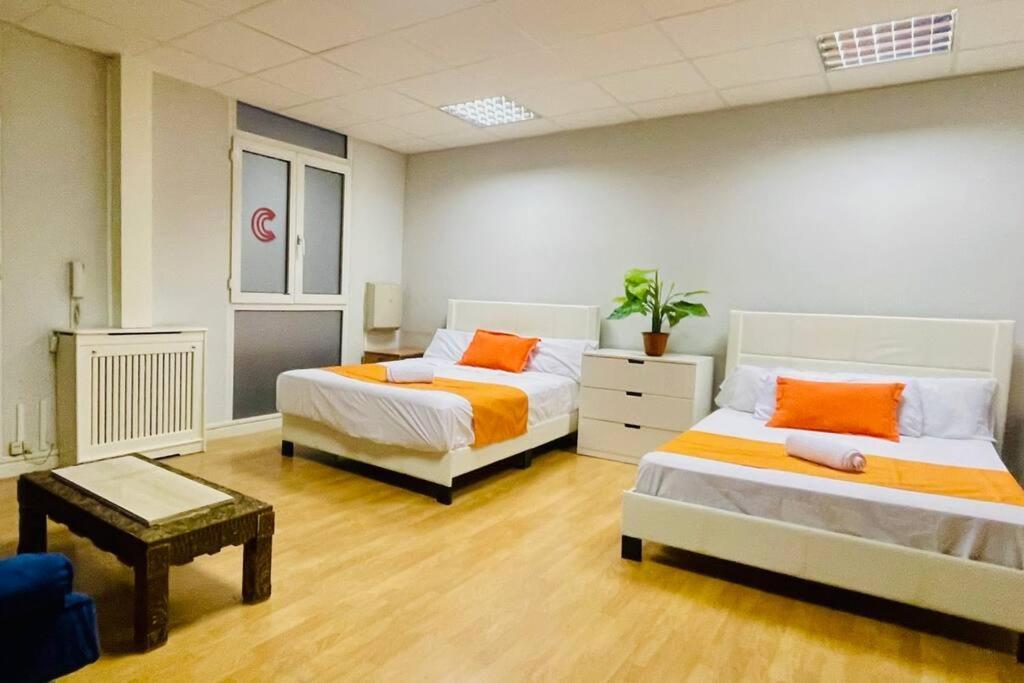 Apartments Plaza Callao Madrid Exterior foto